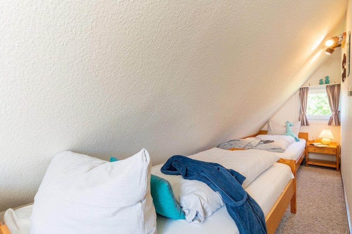 Großenbrode Am-Hohen-Ufer-Reetdach-Haus-Ocean-Breeze-136 빌라 외부 사진