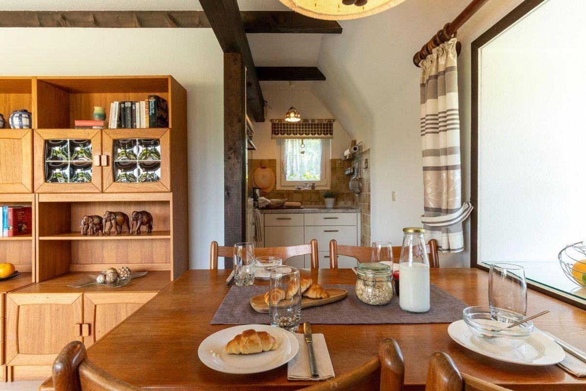 Großenbrode Am-Hohen-Ufer-Reetdach-Haus-Ocean-Breeze-136 빌라 외부 사진